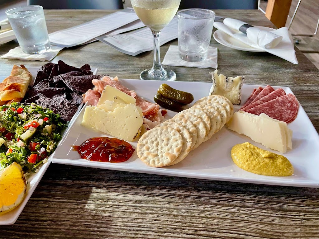 Stans Tapas Lounge | restaurant | 17477 Gulf Blvd, Redington Shores, FL 33708, USA | 7275922028 OR +1 727-592-2028