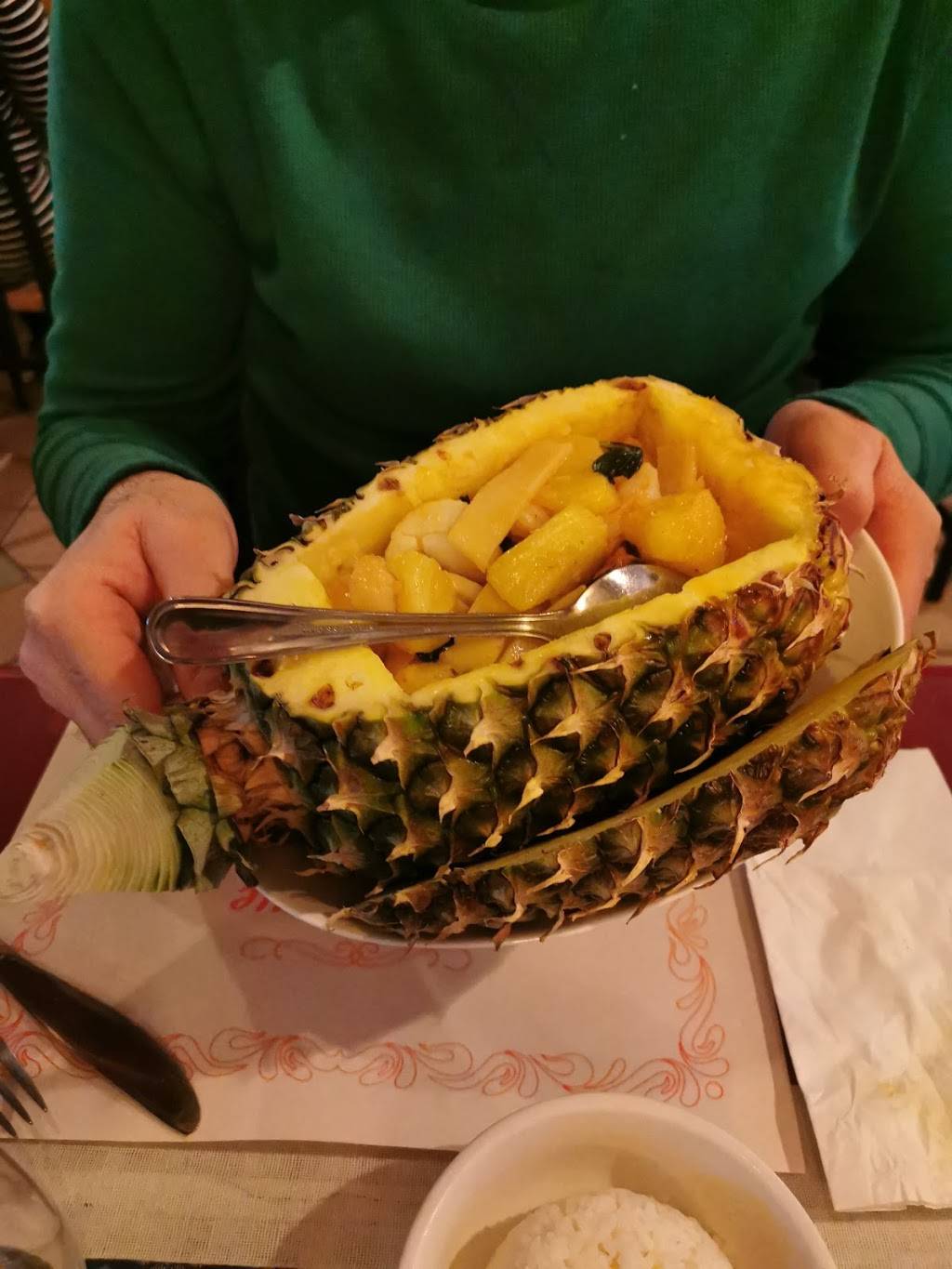 Restaurant Éléphant DOr | restaurant | 3177 Ch Ste-Foy, Québec, QC G1X 1R3, Canada | 5817427574 OR +1 581-742-7574