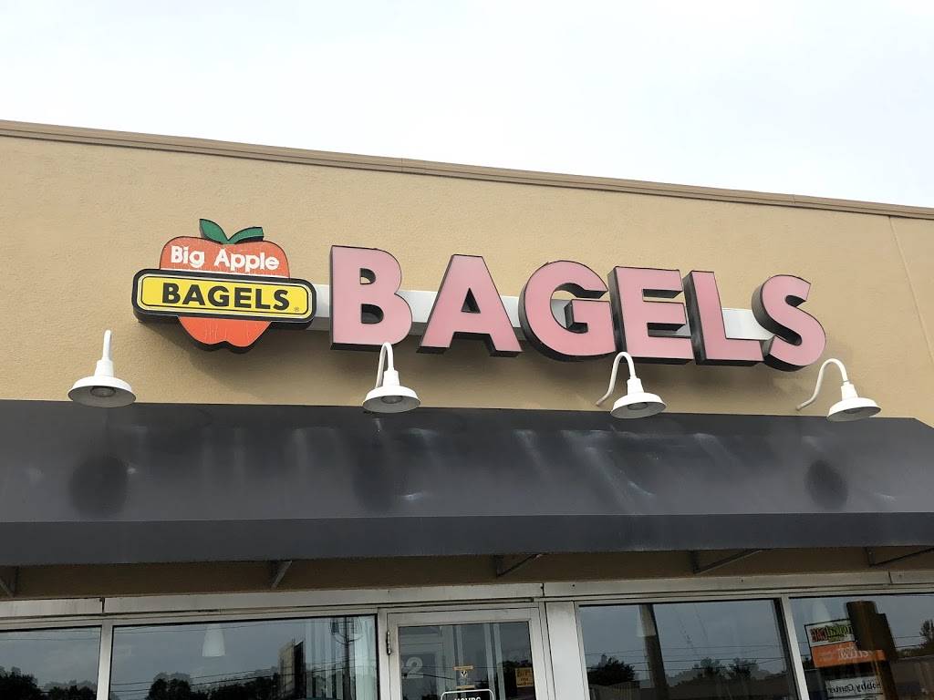 Big Apple Bagels | bakery | 5622 State St, Saginaw, MI 48603, USA | 9897991600 OR +1 989-799-1600