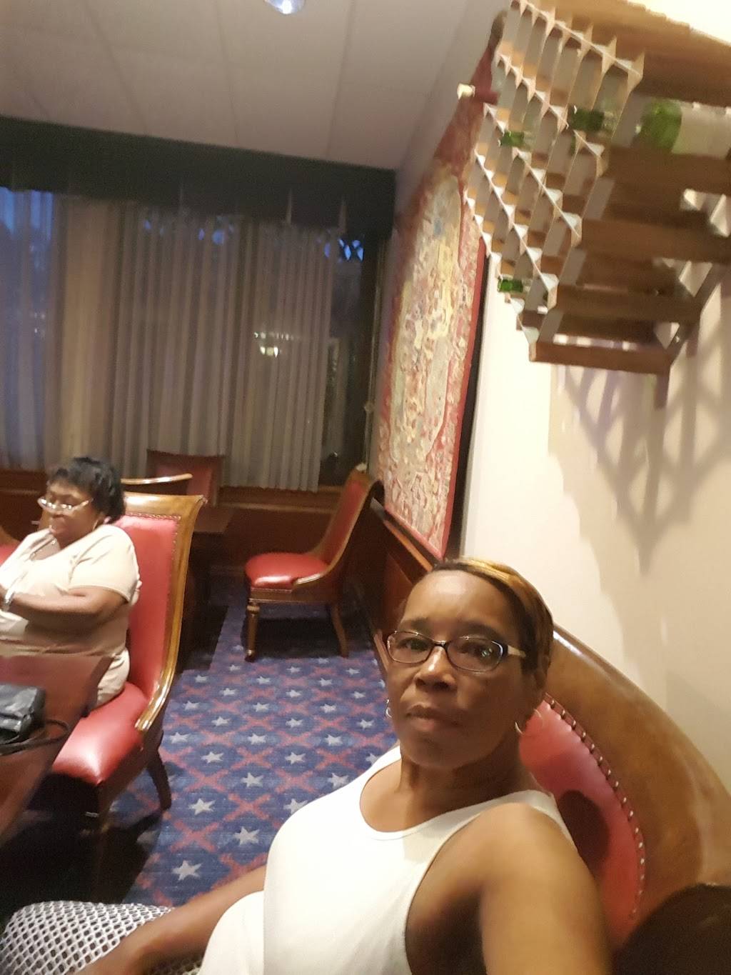 Bolling Club | restaurant | 50 Theisen St, Washington, DC 20032, USA | 2027676794 OR +1 202-767-6794