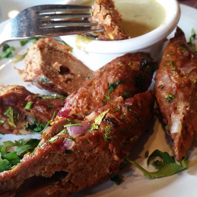 Taj Indian Cuisine | restaurant | 31 Water St, Ashland, OR 97520, USA | 5414885900 OR +1 541-488-5900