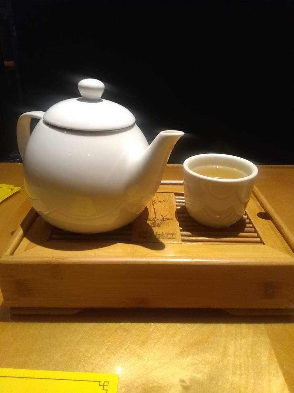 Bingo Chinese Restaurant | restaurant | 9 S Main St, Oberlin, OH 44074, USA | 4407742198 OR +1 440-774-2198