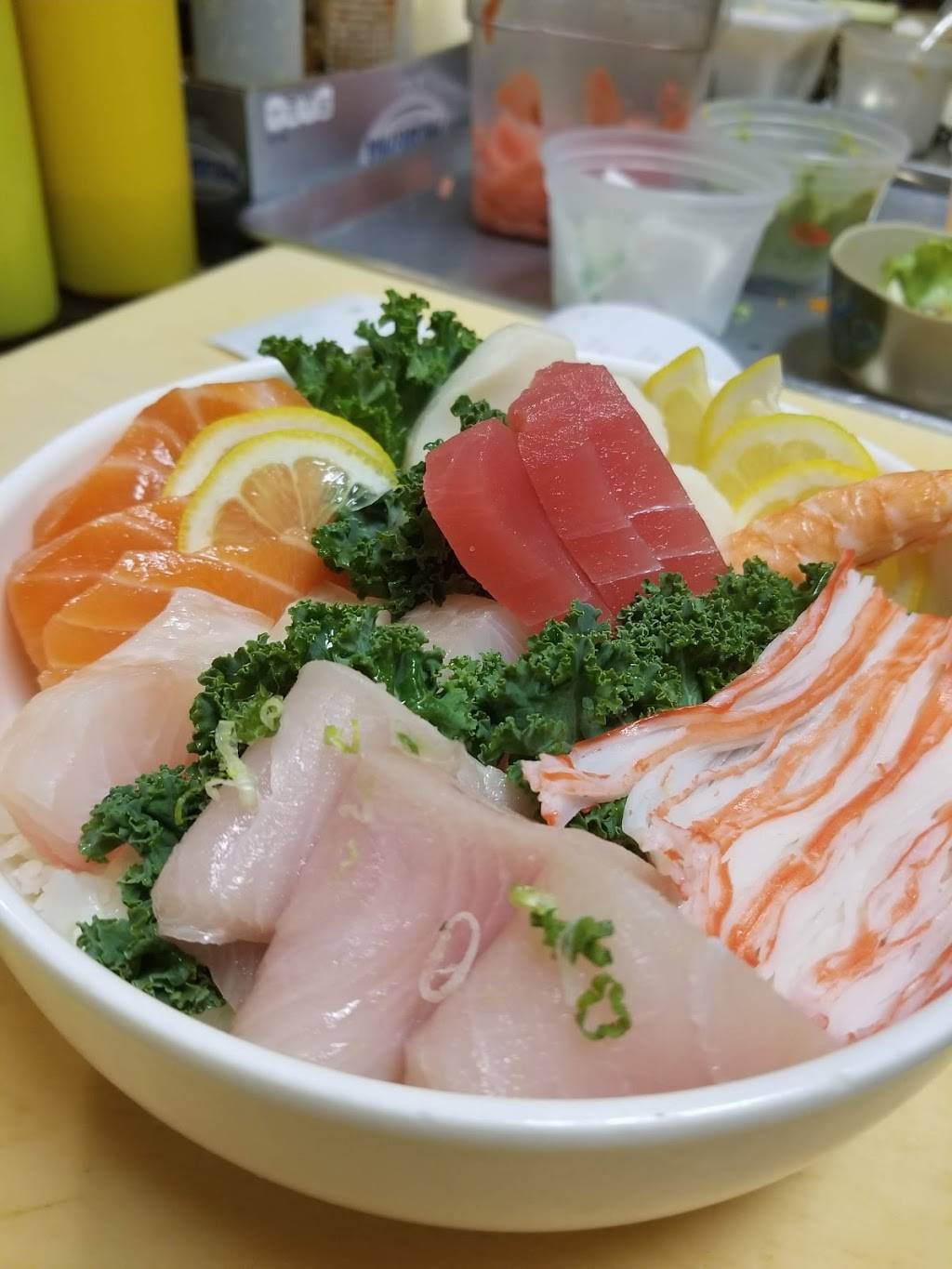 Fuji Yama Sushi | restaurant | 10153 University Blvd, Orlando, FL 32817, USA | 4076776888 OR +1 407-677-6888