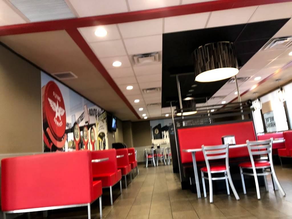 Carls Jr. / Green Burrito | restaurant | 8736 Base Line Rd, Rancho Cucamonga, CA 91701, USA | 9099874075 OR +1 909-987-4075