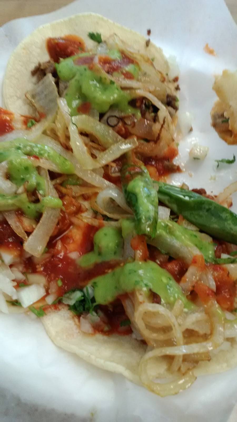 Tacos Sahuayo | restaurant | 12135 E Carson St, Hawaiian Gardens, CA 90716, USA | 5624217733 OR +1 562-421-7733