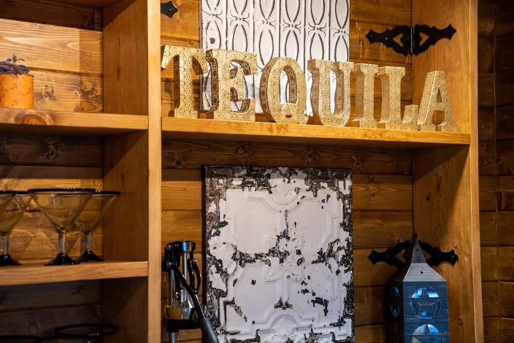 Salsa | restaurant | 16 Magothy Beach Rd, Pasadena, MD 21122, USA | 2407764535 OR +1 240-776-4535