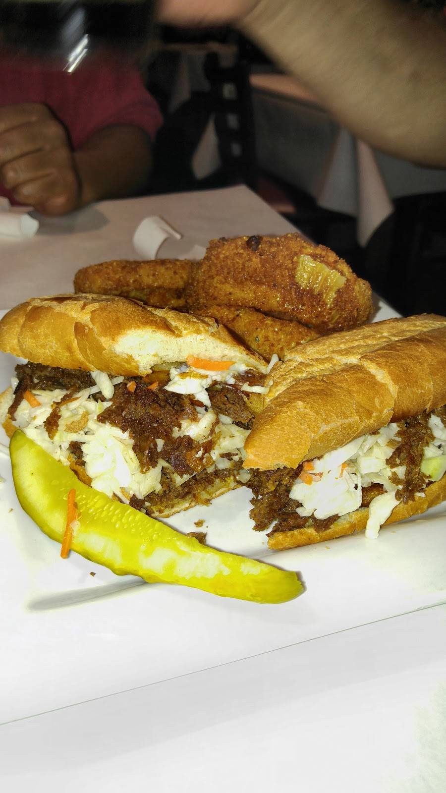 Outta the Way Cafe | restaurant | 17503 Redland Rd, Derwood, MD 20855, USA | 3019636895 OR +1 301-963-6895