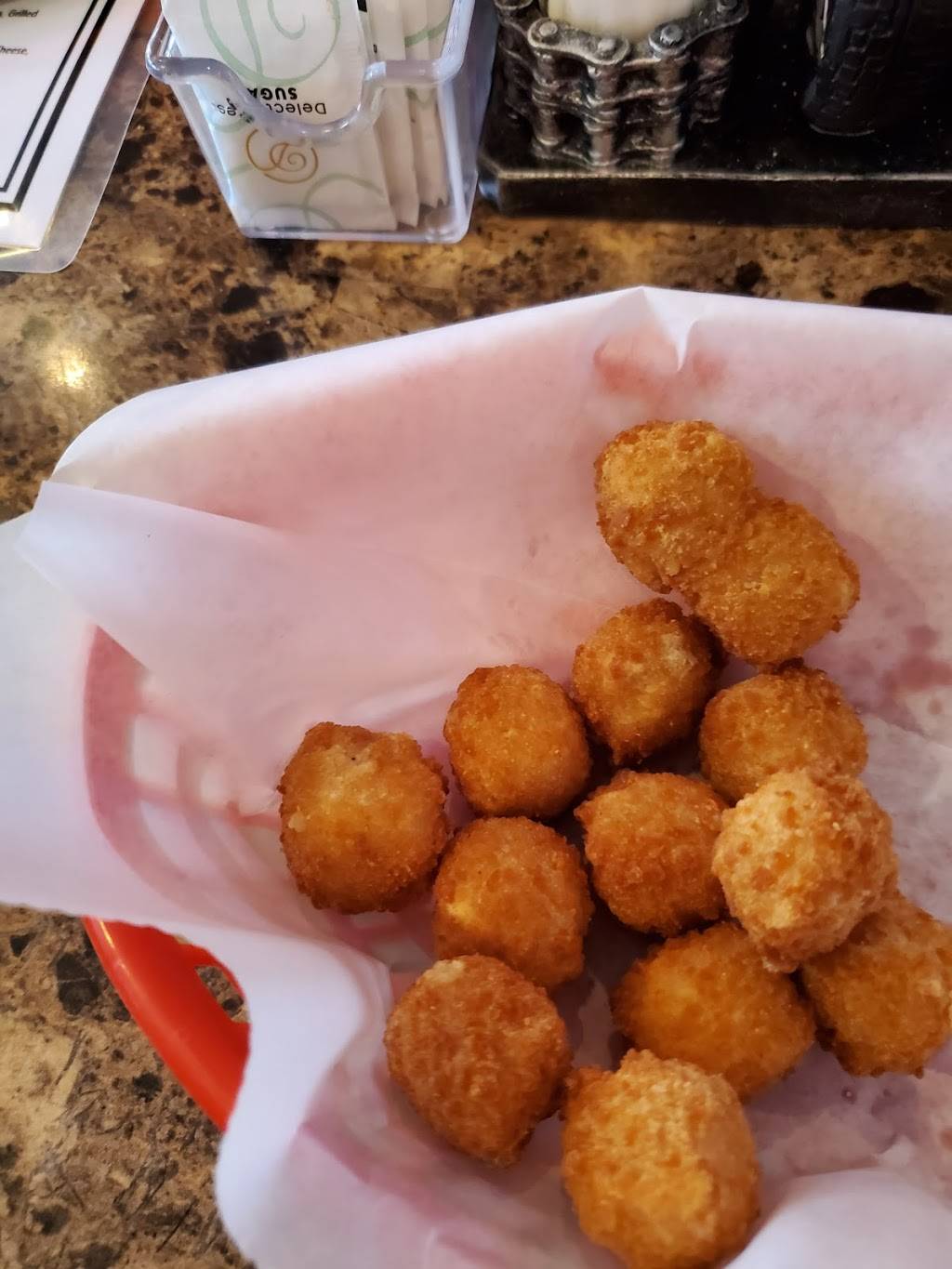 RedBeards Burger Barn | restaurant | 2213 S Caraway Rd, Jonesboro, AR 72401, USA | 8705205123 OR +1 870-520-5123