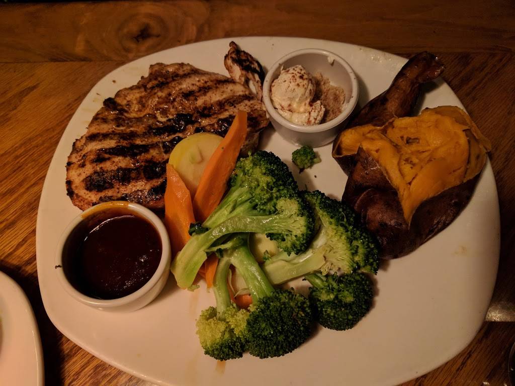 Outback Steakhouse | restaurant | 216 E Golf Rd, Schaumburg, IL 60173, USA | 8478438884 OR +1 847-843-8884