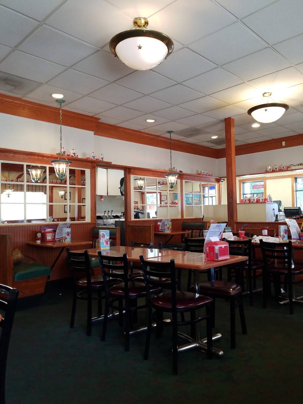 Friendlys | restaurant | 1655 Columbia Ave, Lancaster, PA 17603, USA | 7173925271 OR +1 717-392-5271