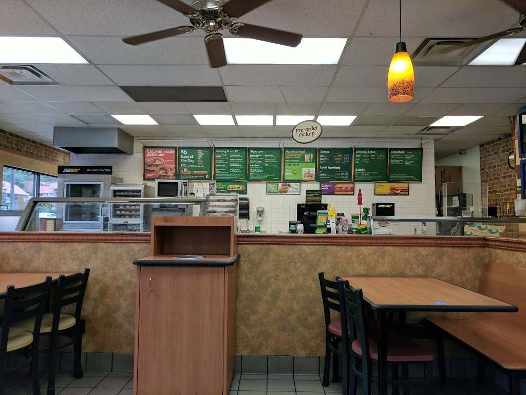 Subway | meal takeaway | 302 Manitou Ave, Manitou Springs, CO 80829, USA | 7196850644 OR +1 719-685-0644