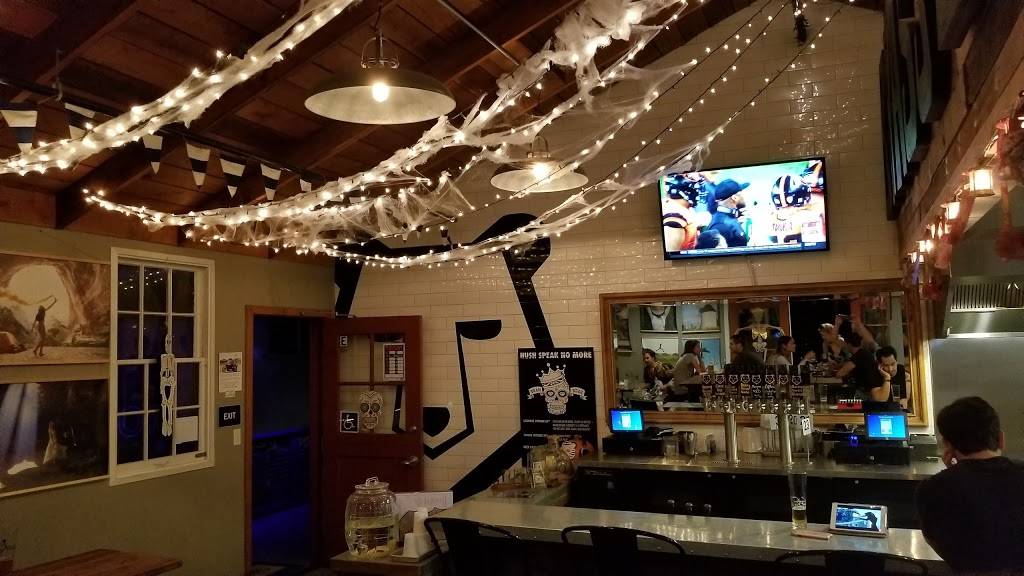 Brass Bear Brewing & Bistro | restaurant | 28 Anacapa St unit e, Santa Barbara, CA 93101, USA | 8057707651 OR +1 805-770-7651