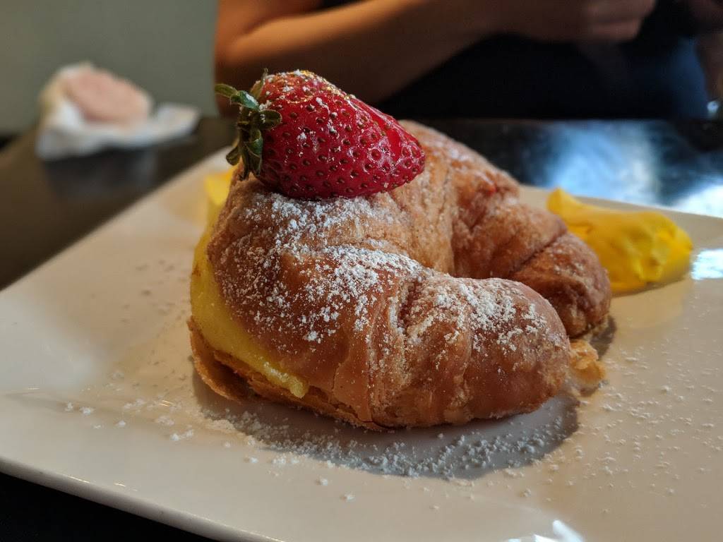 Extraordinary Desserts | bakery | 2870 Fourth Ave, San Diego, CA 92103, USA | 6192942132 OR +1 619-294-2132