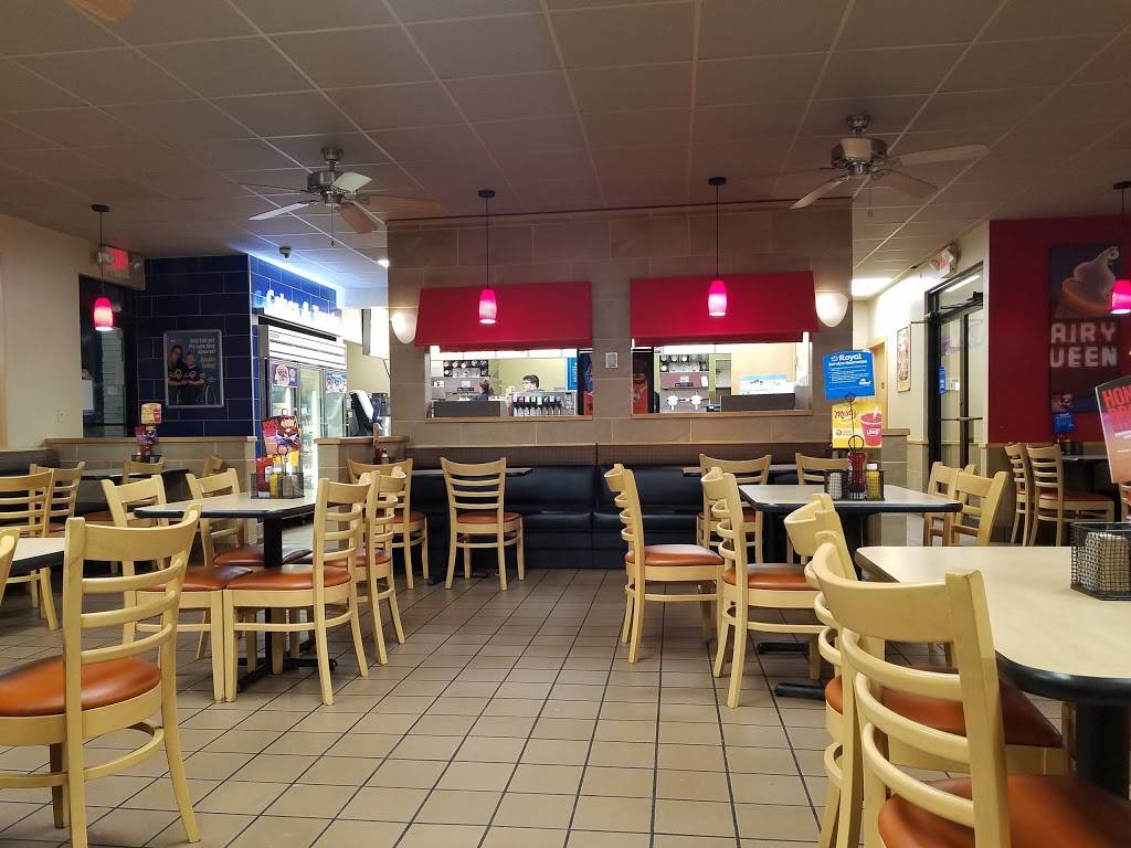 Dairy Queen Grill & Chill | restaurant | 808 E W Oak St, Fort Branch, IN 47648, USA | 8127533579 OR +1 812-753-3579