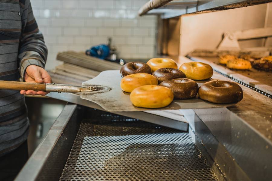 Rosenbergs Kosher | bakery | 942 S Monaco Pkwy, Denver, CO 80224, USA | 3033882648 OR +1 303-388-2648