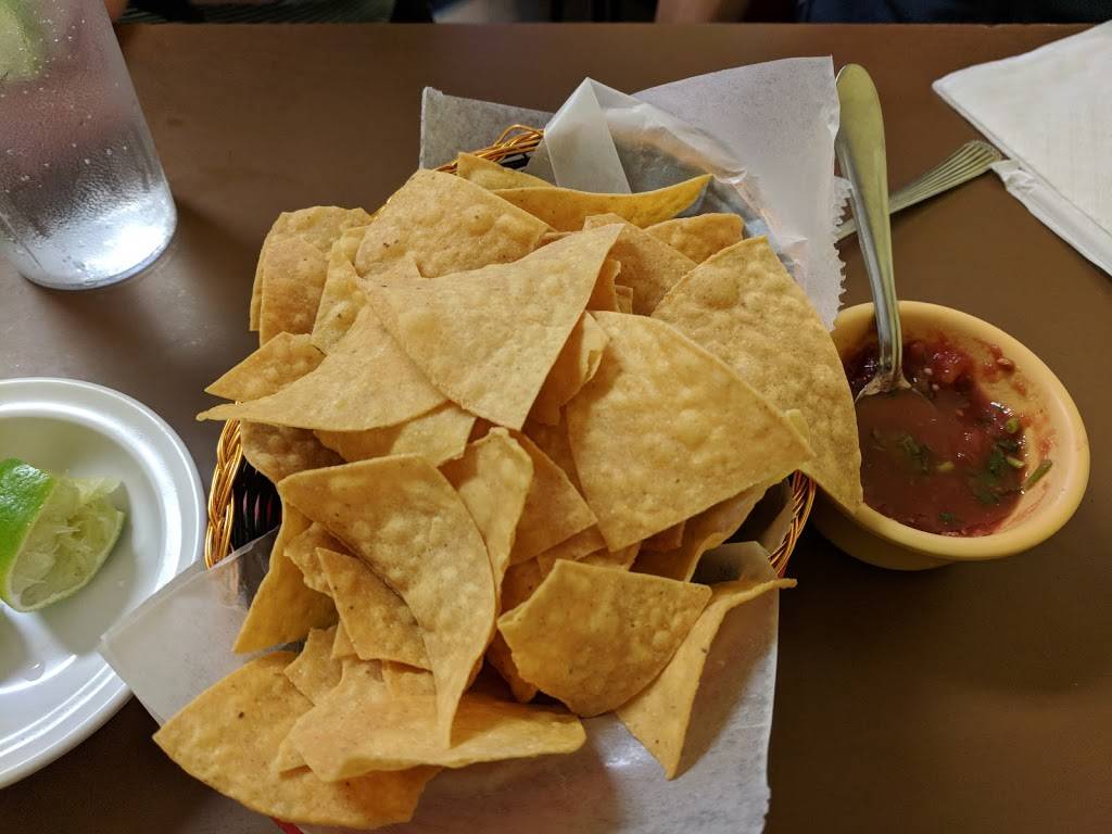 El Zacatecano | restaurant | 655 E Alisal St, Salinas, CA 93905, USA | 8317960818 OR +1 831-796-0818