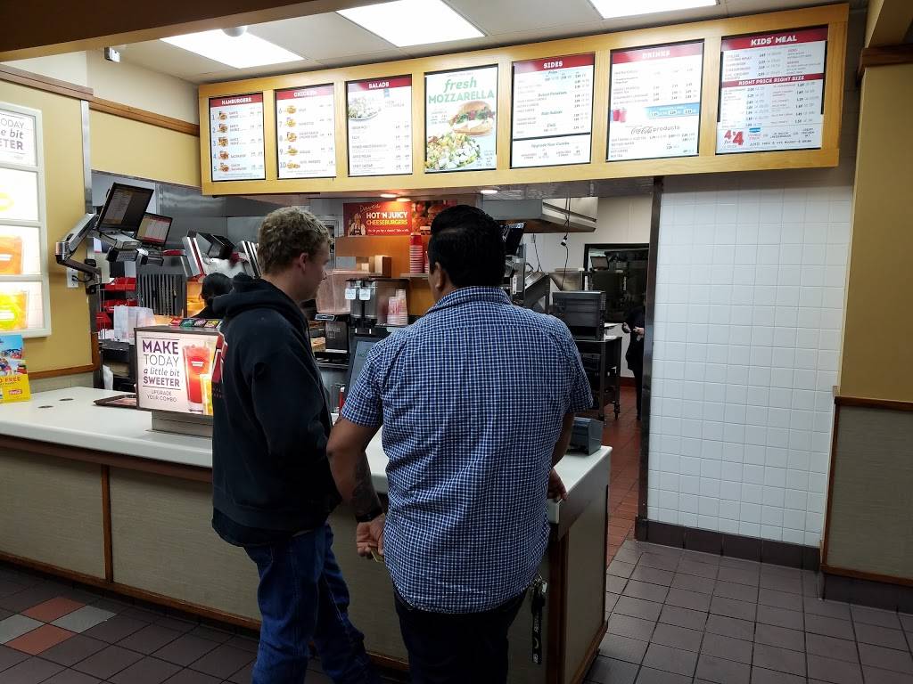 Wendys | restaurant | 2150 S Bradley Rd, Santa Maria, CA 93455, USA | 8056149730 OR +1 805-614-9730