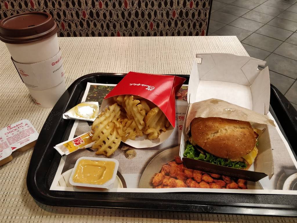 Chick-fil-A | restaurant | 19945 Century Blvd, Germantown, MD 20874, USA | 2406861110 OR +1 240-686-1110