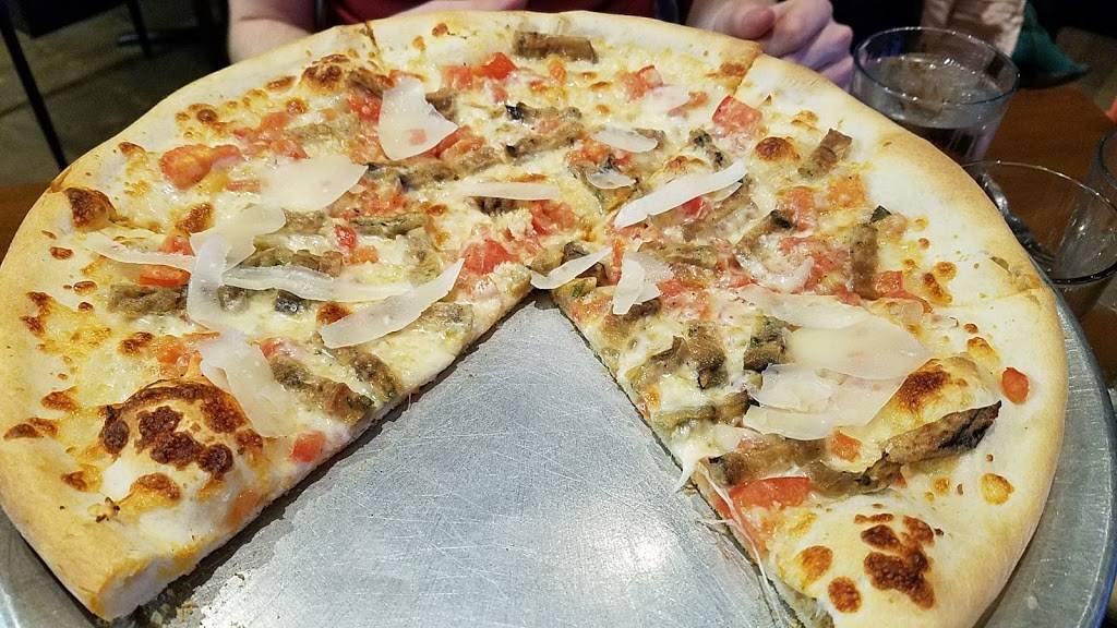 Pinos Place | restaurant | 1400 E Hampden Ave Suite 140, Cherry Hills Village, CO 80113, USA | 3037619917 OR +1 303-761-9917