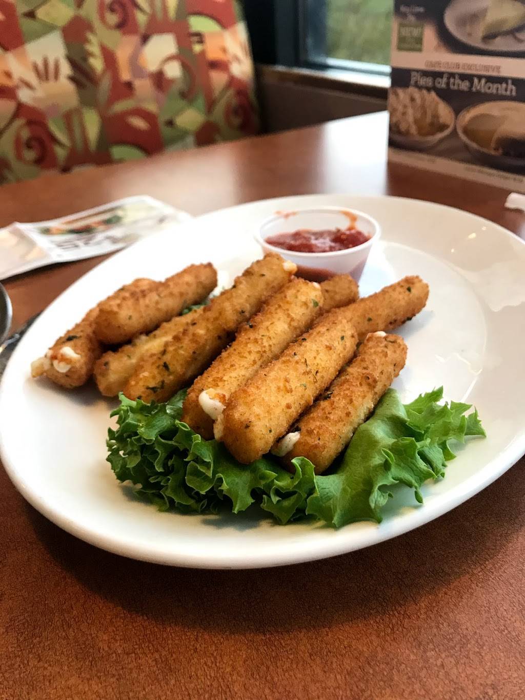 Sharis Cafe and Pies | cafe | 2010 Rollingwood Dr, San Bruno, CA 94066, USA | 6505894819 OR +1 650-589-4819