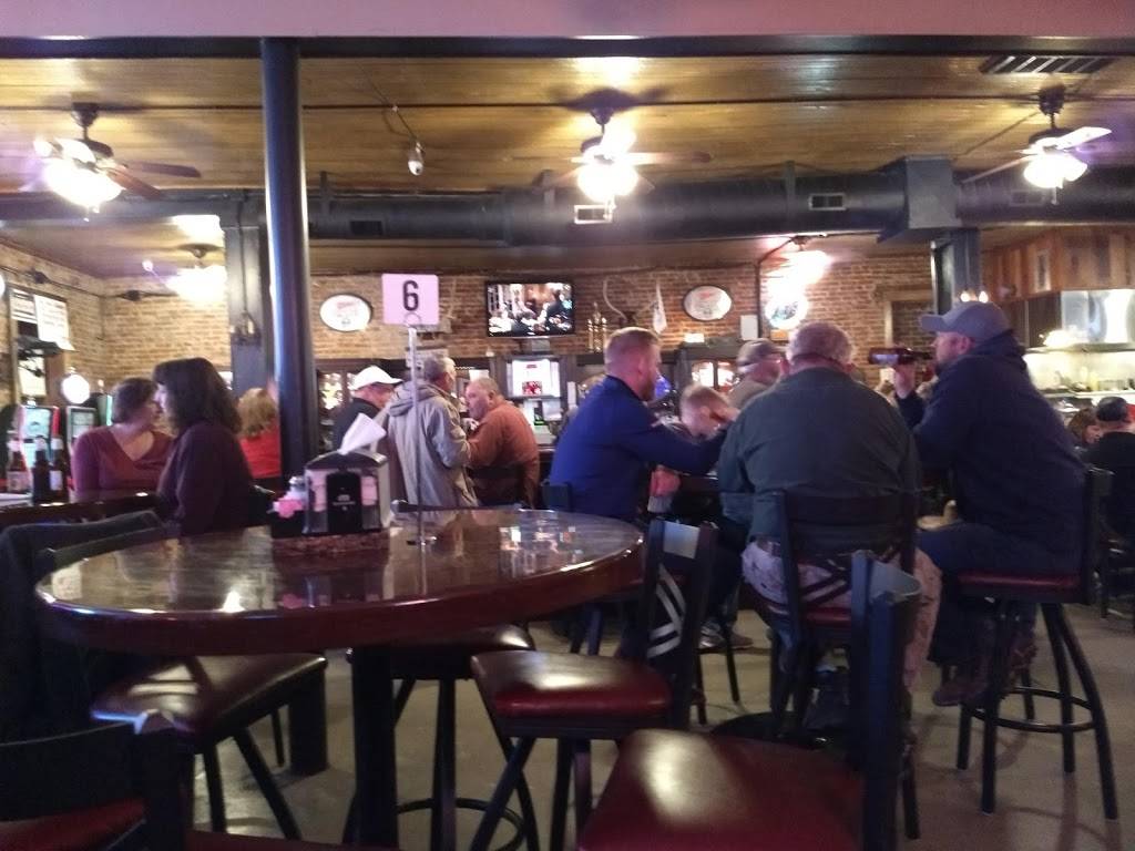 The Brickhouse Bar & Grill | restaurant | 866 Sparta St, St Libory, IL 62282, USA | 6187684488 OR +1 618-768-4488