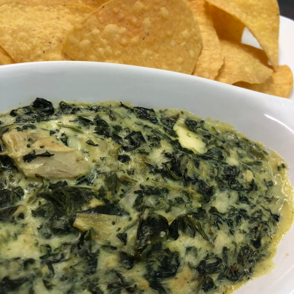 Stricklands Restaurant & Grill | restaurant | 138 Bushnell Plaza Suite 101, Bushnell, FL 33513, USA | 3525690750 OR +1 352-569-0750