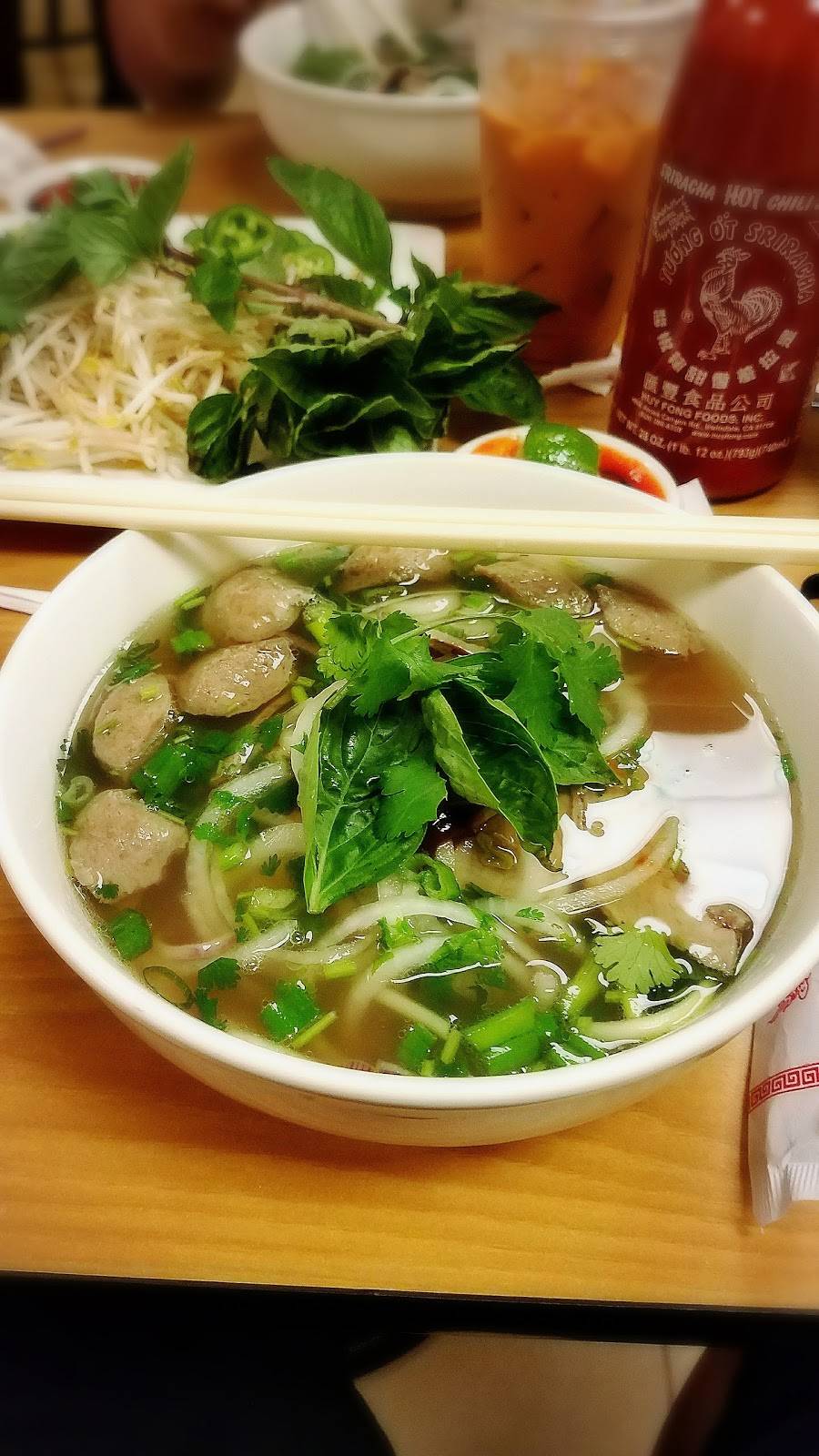 Vietsub & Pho | restaurant | 918 W Southmore Ave suite 110, Pasadena, TX 77502, USA | 3462044848 OR +1 346-204-4848