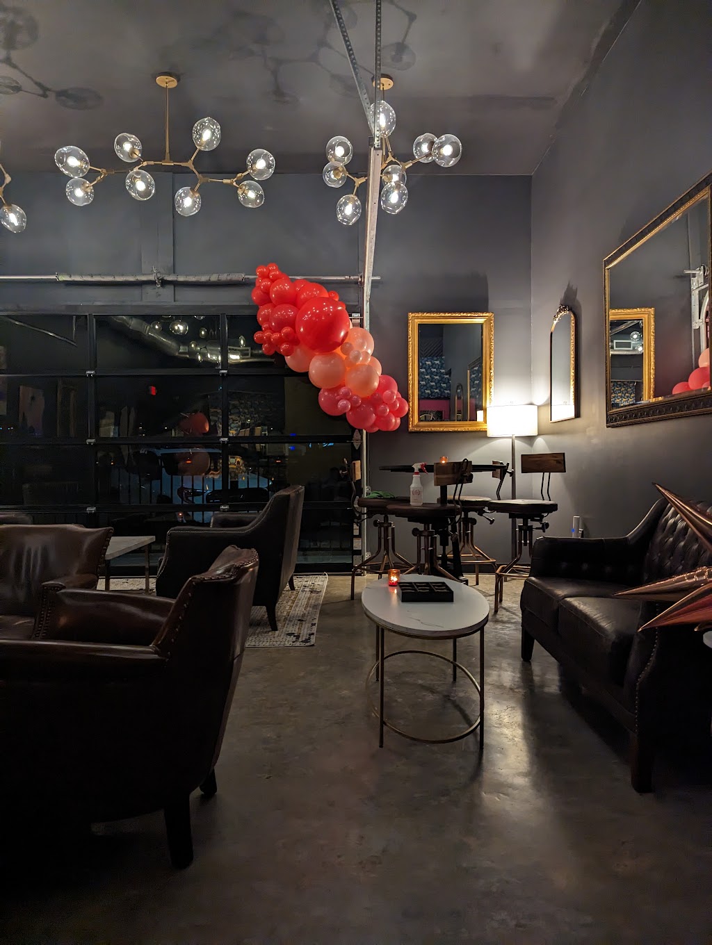 ROBER :: Cocktails + Culinary | restaurant | 302 W South St, Benton, AR 72015, USA | 5014031057 OR +1 501-403-1057