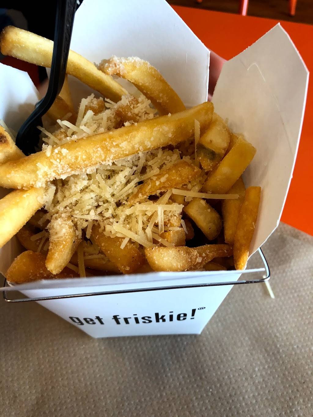 Friskie Fries Barrington | restaurant | 186 County Rd, Barrington, RI 02806, USA | 4012890054 OR +1 401-289-0054