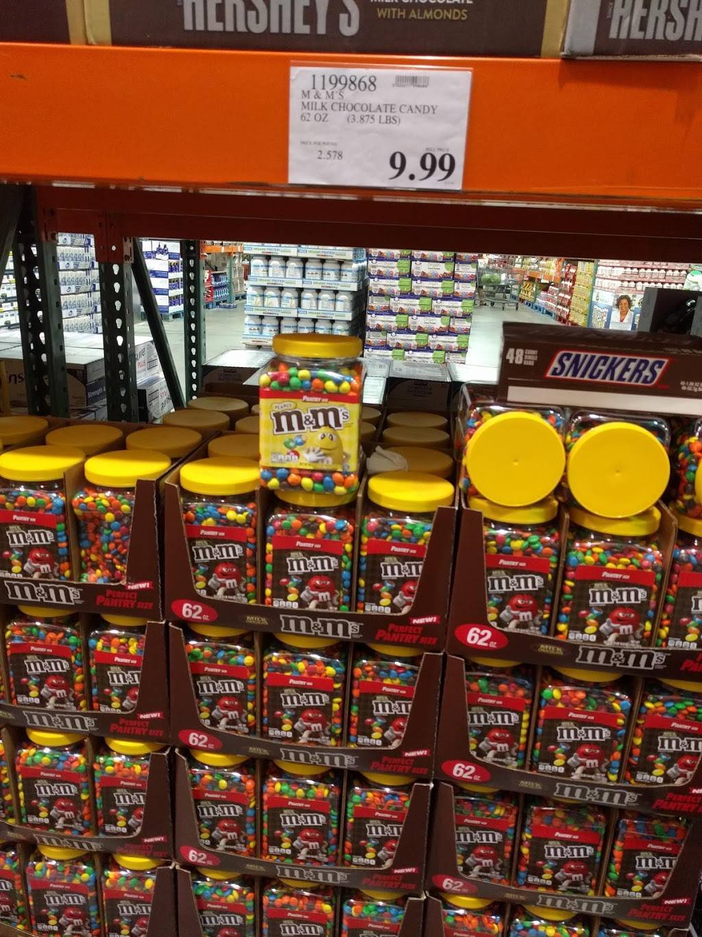 Costco Food Court | meal takeaway | 6135 Junction Blvd, Rego Park, NY 11374, USA | 7187607864 OR +1 718-760-7864