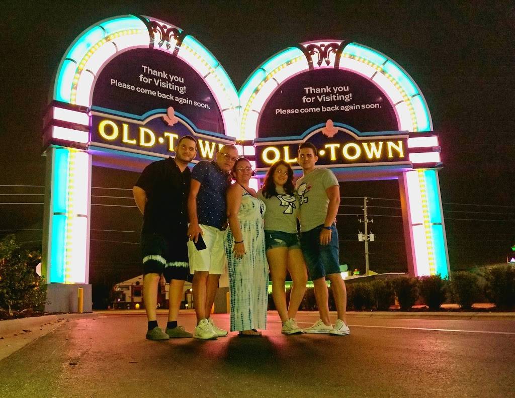 Checkers | restaurant | 5780 W Irlo Bronson Memorial Hwy, Kissimmee, FL 34746, USA | 4073960069 OR +1 407-396-0069