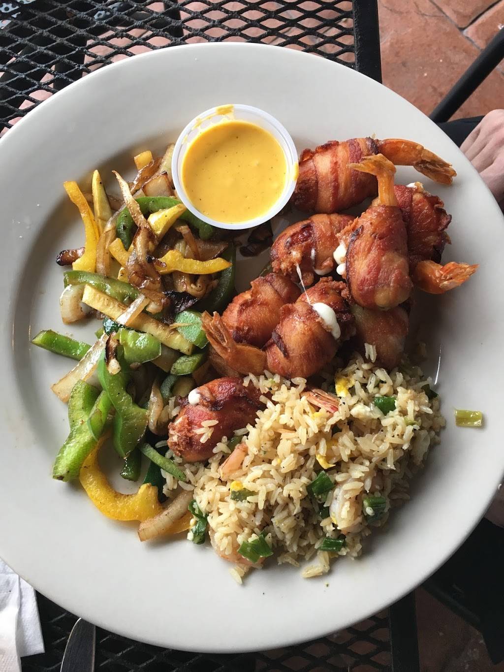 Mannys Mexican Grill & Seafood | restaurant | 11703 Eastex Fwy, Houston, TX 77039, USA | 8326727549 OR +1 832-672-7549