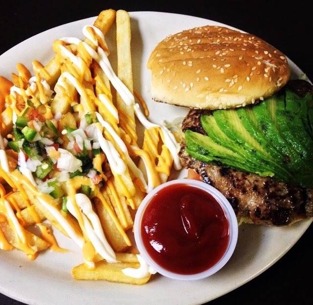 Gabriels Restaurant & Bar | restaurant | 1270 Giles Rd, El Paso, TX 79915, USA | 9155919800 OR +1 915-591-9800