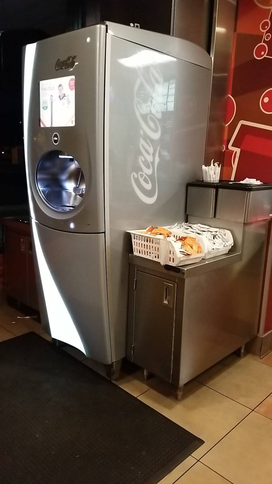 Jack in the Box | restaurant | 440 E Southern Ave, Mesa, AZ 85204, USA | 4809621938 OR +1 480-962-1938