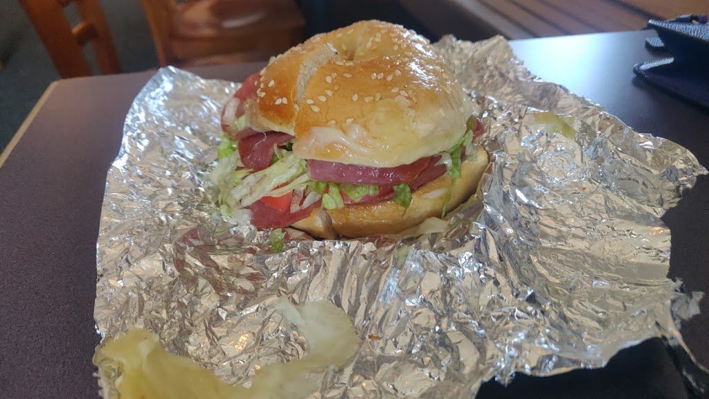 Bagel Boy | restaurant | 3200 E 26th St, Sioux Falls, SD 57103, USA | 6053368366 OR +1 605-336-8366