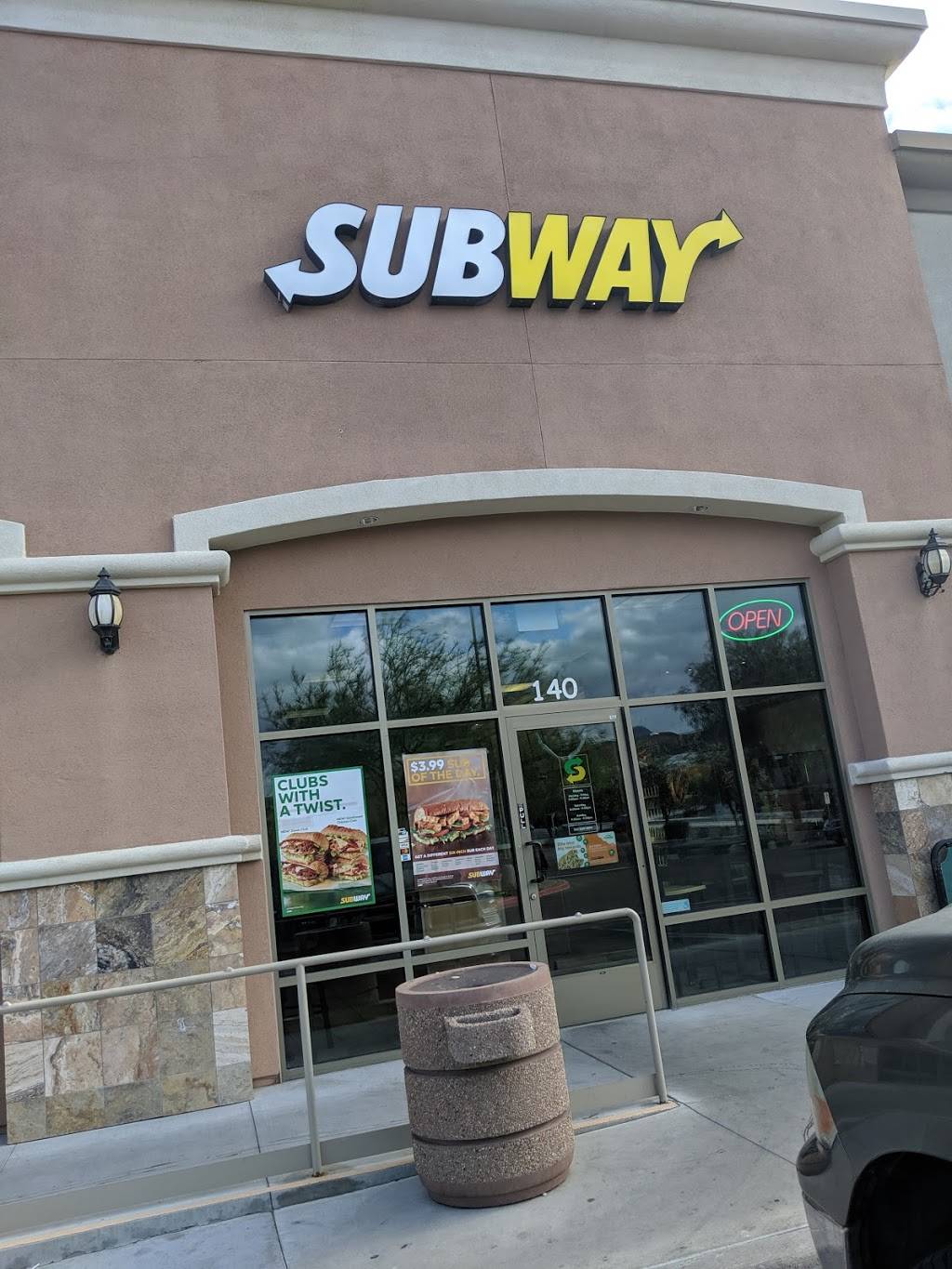 Subway | restaurant | 655 S Green Valley Pkwy, Henderson, NV 89052, USA | 7022601879 OR +1 702-260-1879