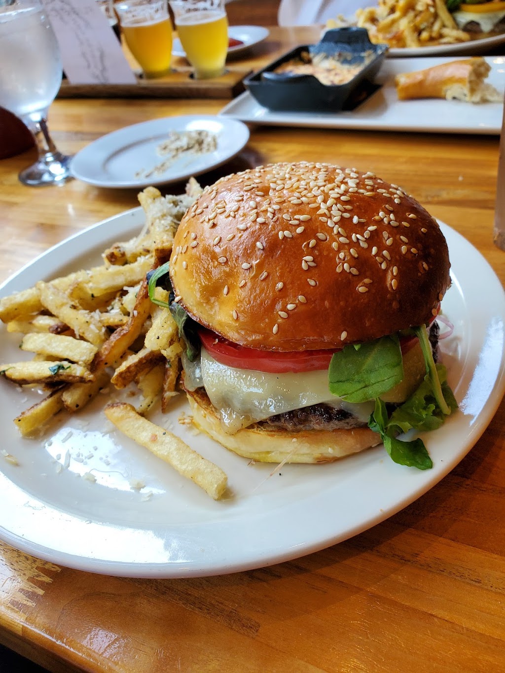 Sierra Nevada Taproom & Restaurant | restaurant | 1075 E 20th St, Chico, CA 95928, USA | 5303452739 OR +1 530-345-2739