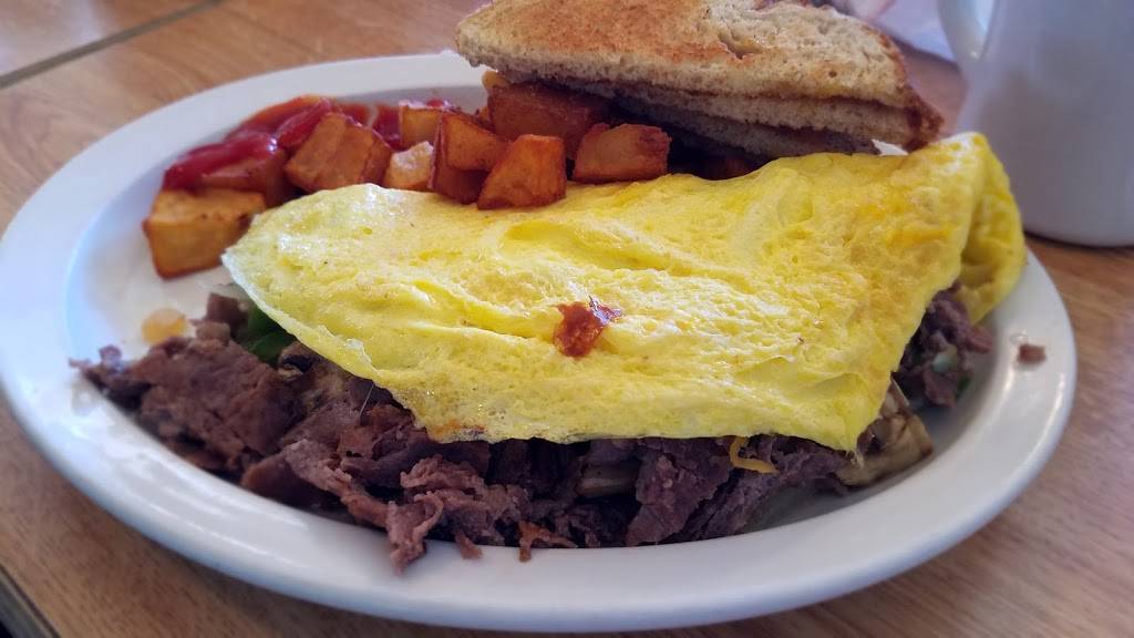 Captn Cons Fish House | restaurant | 8421 Main St, Bokeelia, FL 33922, USA | 2392834300 OR +1 239-283-4300