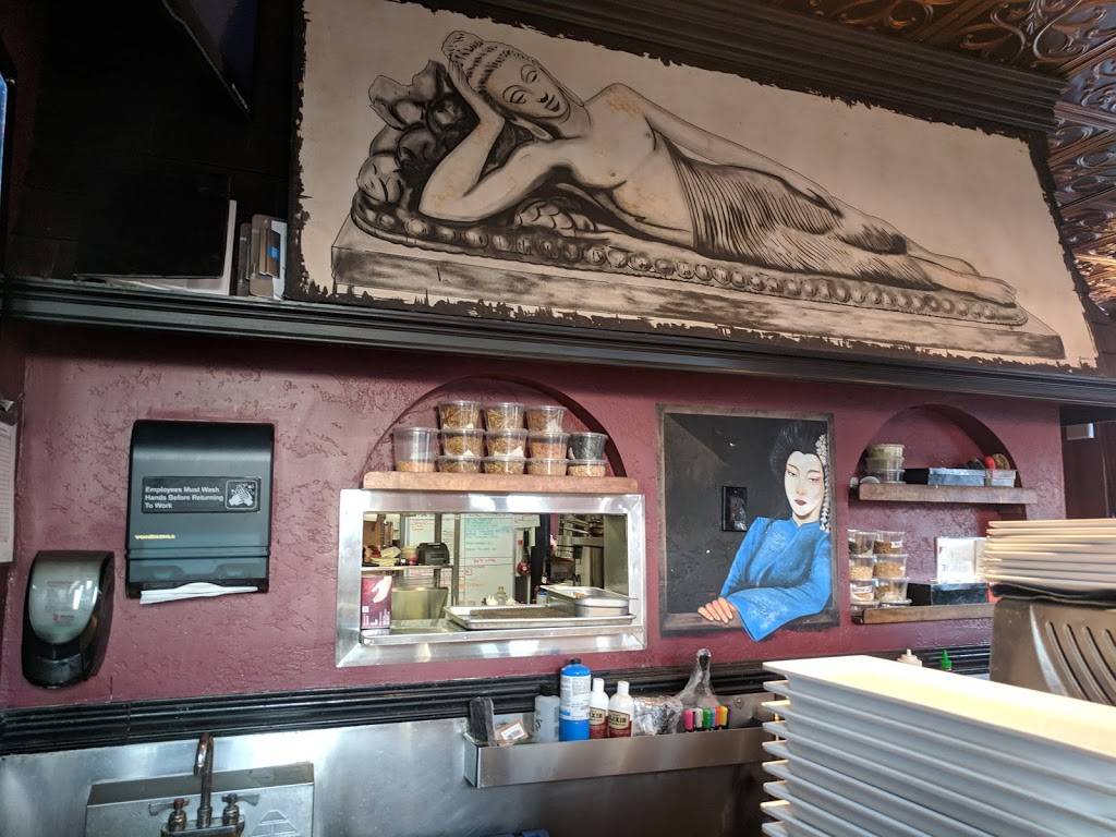 The Joint - Award Winning Sushi, Tapas, Brunch, & Craft Beer | restaurant | 4902 Newport Ave, San Diego, CA 92107, USA | 6192228272 OR +1 619-222-8272