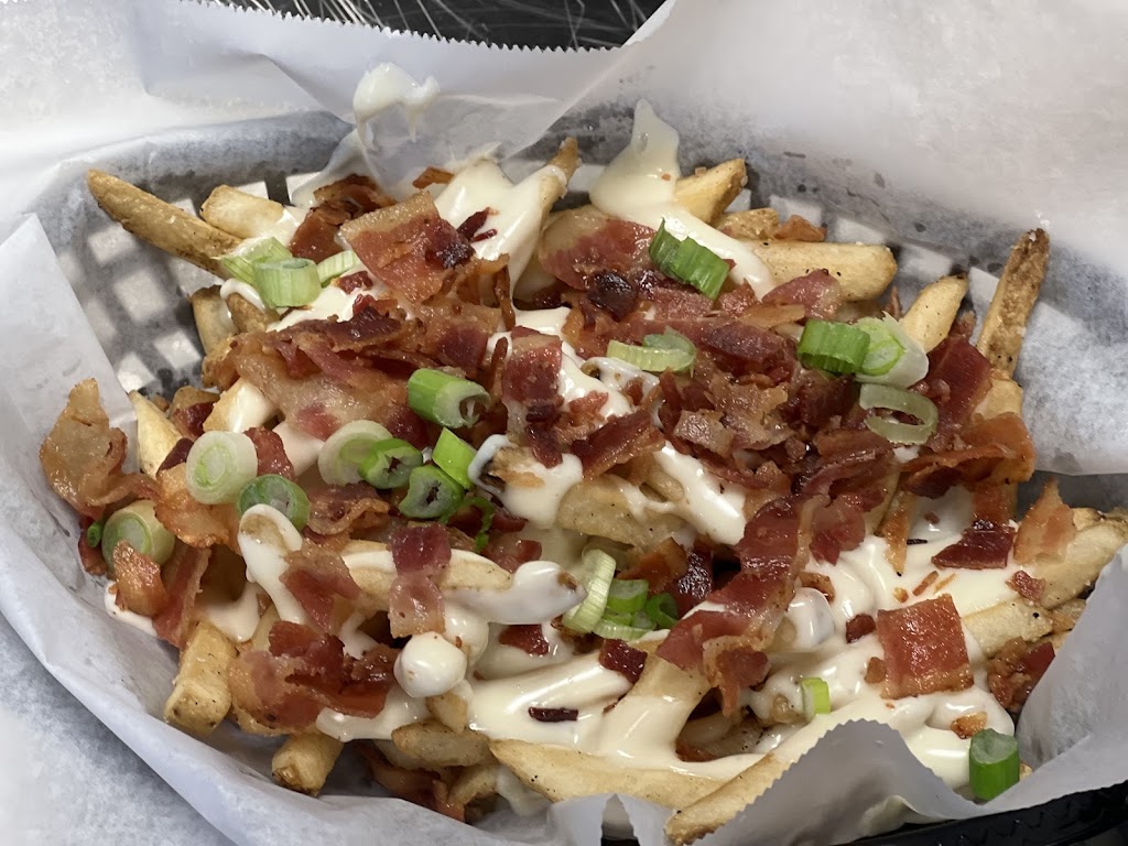 Stormy’s at Riverwalk | restaurant | 61A Riverwalk Blvd, Ridgeland, SC 29936, USA | 8436455544 OR +1 843-645-5544