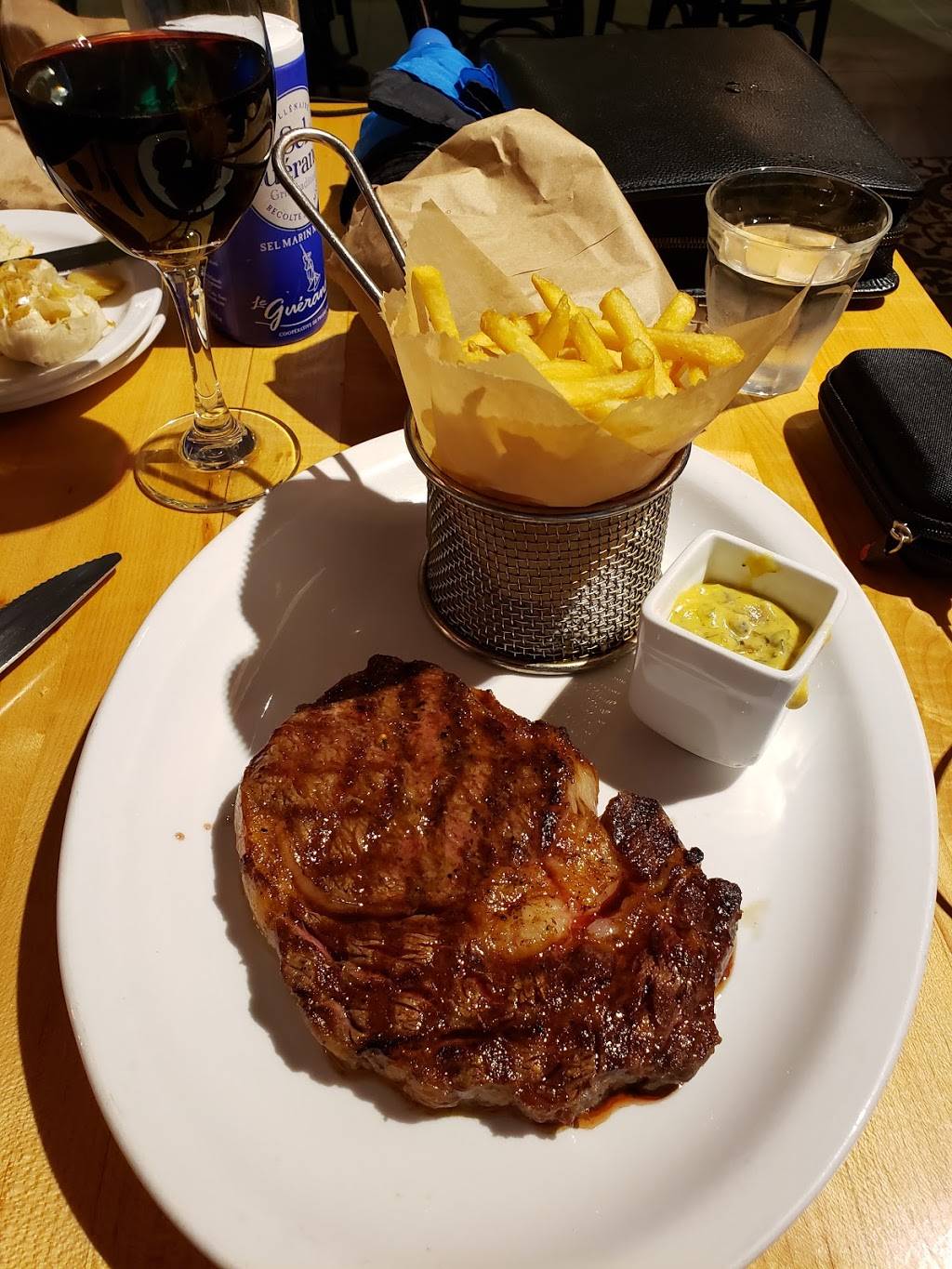 Brasserie Central | restaurant | 320 San Lorenzo Ave #1205, Coral Gables, FL 33146, USA | 7865369388 OR +1 786-536-9388