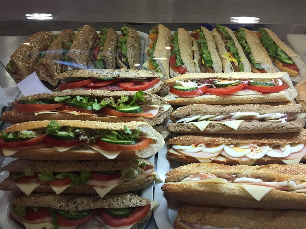 Le Petite Creperie | bakery | 119 Marion, Lexington, KY 40517, USA | 8593689631 OR +1 859-368-9631