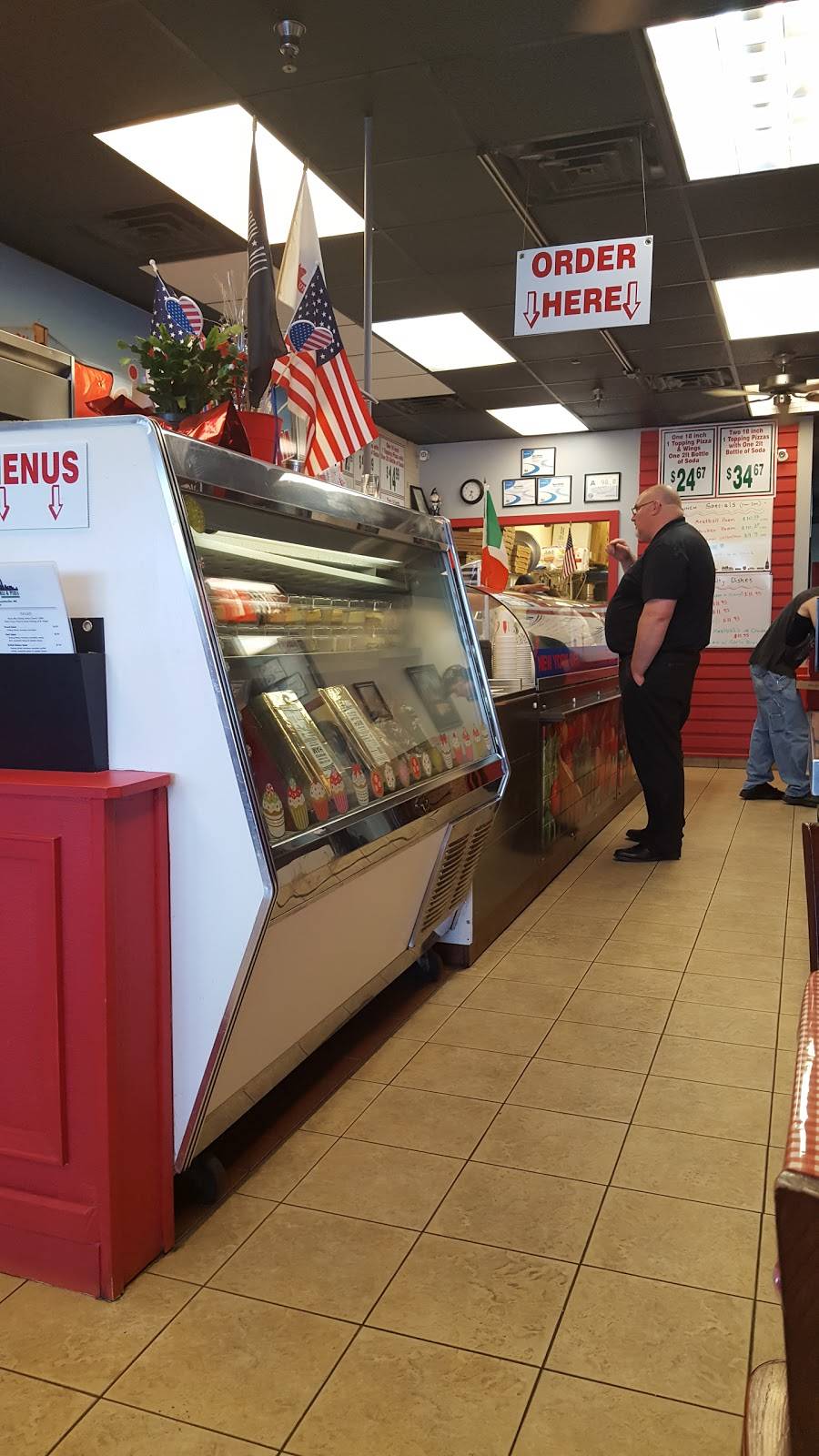 Mancinis New York Deli & Pizza | restaurant | 7711 S Raeford Rd, Fayetteville, NC 28304, USA | 9108678690 OR +1 910-867-8690