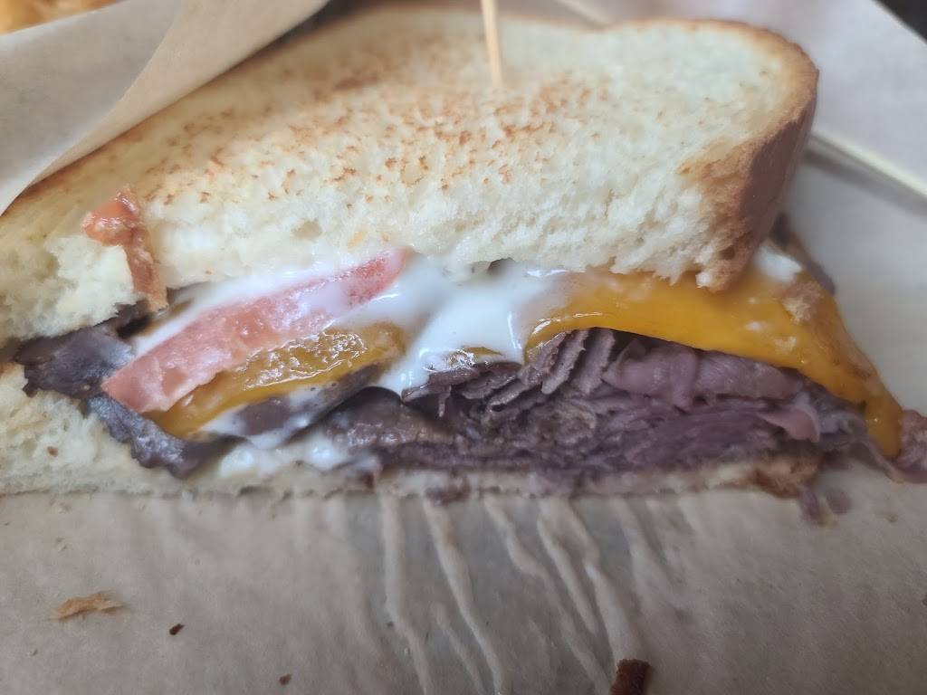 Twisted Fork Saloon | restaurant | 5005 Main St, Tacoma, WA 98407, USA | 2534261641 OR +1 253-426-1641