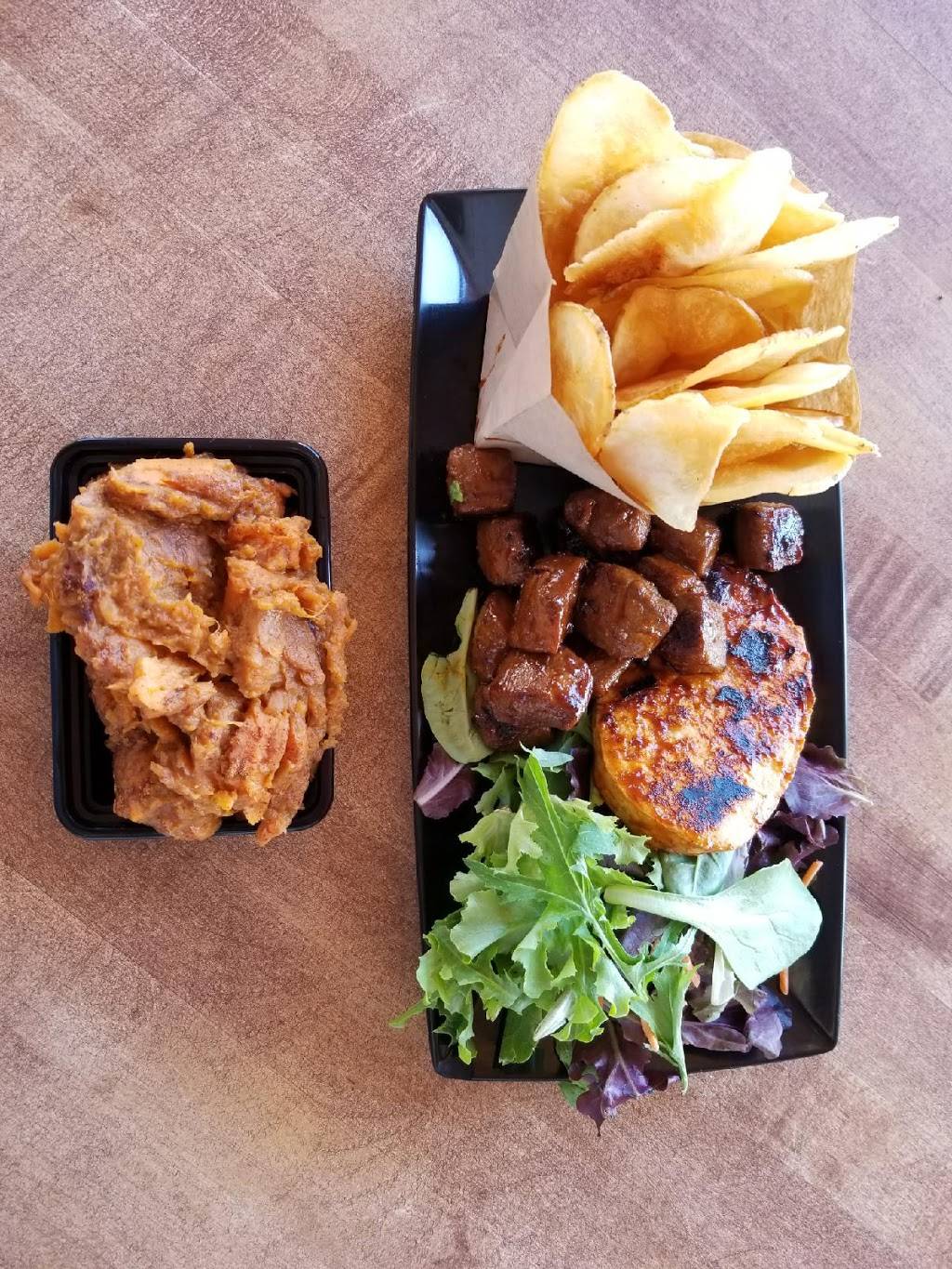 My Fathers Barbeque | restaurant | 637 E University Dr, Carson, CA 90746, USA | 3108174166 OR +1 310-817-4166