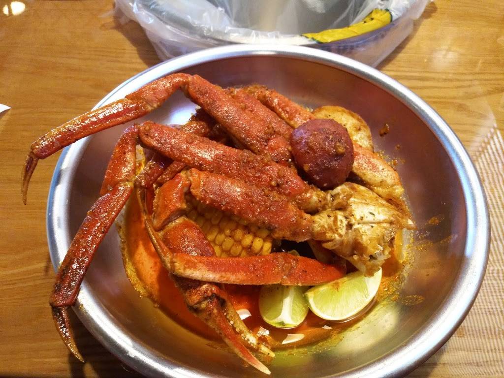 Shaking Seafood & Wings | restaurant | 3110 Mapleleaf Dr, Lexington, KY 40509, USA | 8592648888 OR +1 859-264-8888