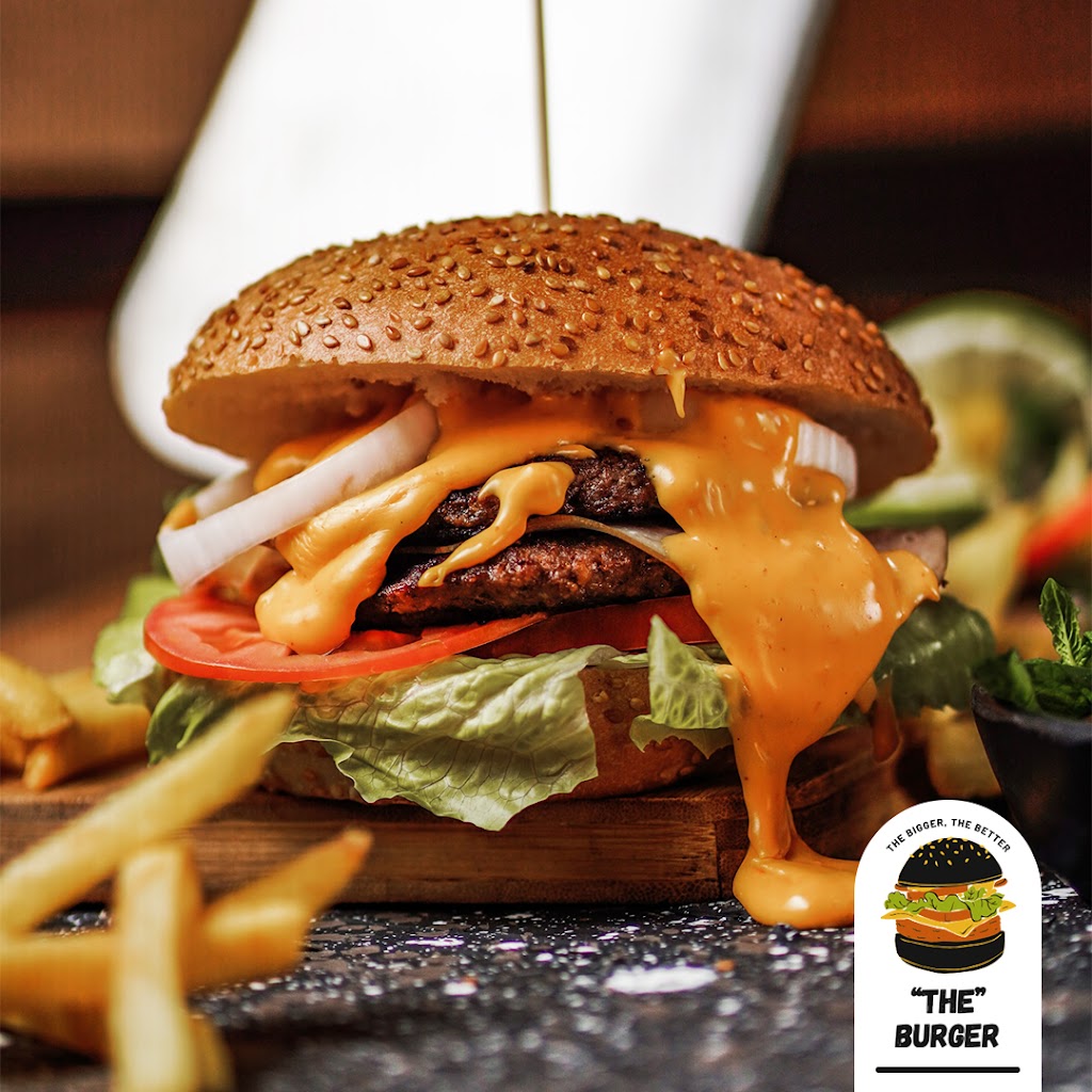 The Burger | restaurant | 284 Burnside Ave suite d, Lawrence, NY 11559, USA | 5166146001 OR +1 516-614-6001
