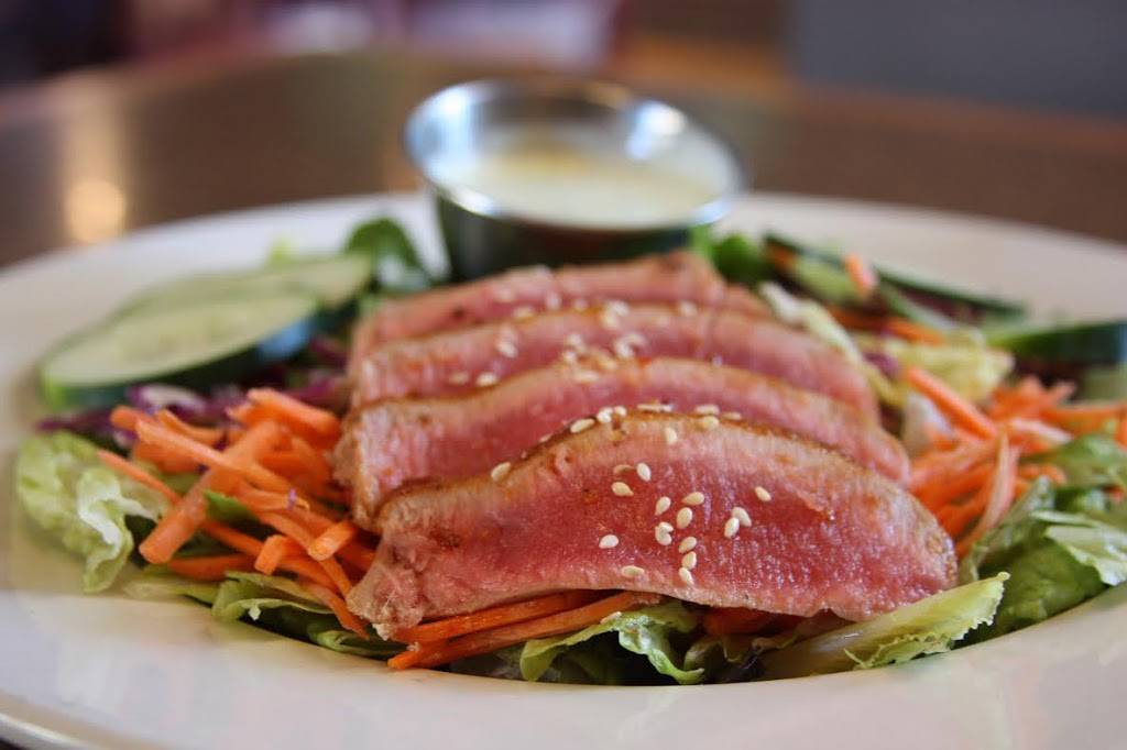 North and South Seafood & Smokehouse Madison | restaurant | 6604 Mineral Point Rd, Madison, WI 53705, USA | 6088290093 OR +1 608-829-0093