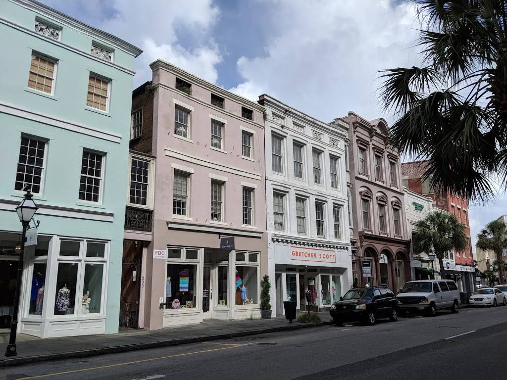 Starbucks | cafe | 239 King St, Charleston, SC 29401, USA | 8438058007 OR +1 843-805-8007