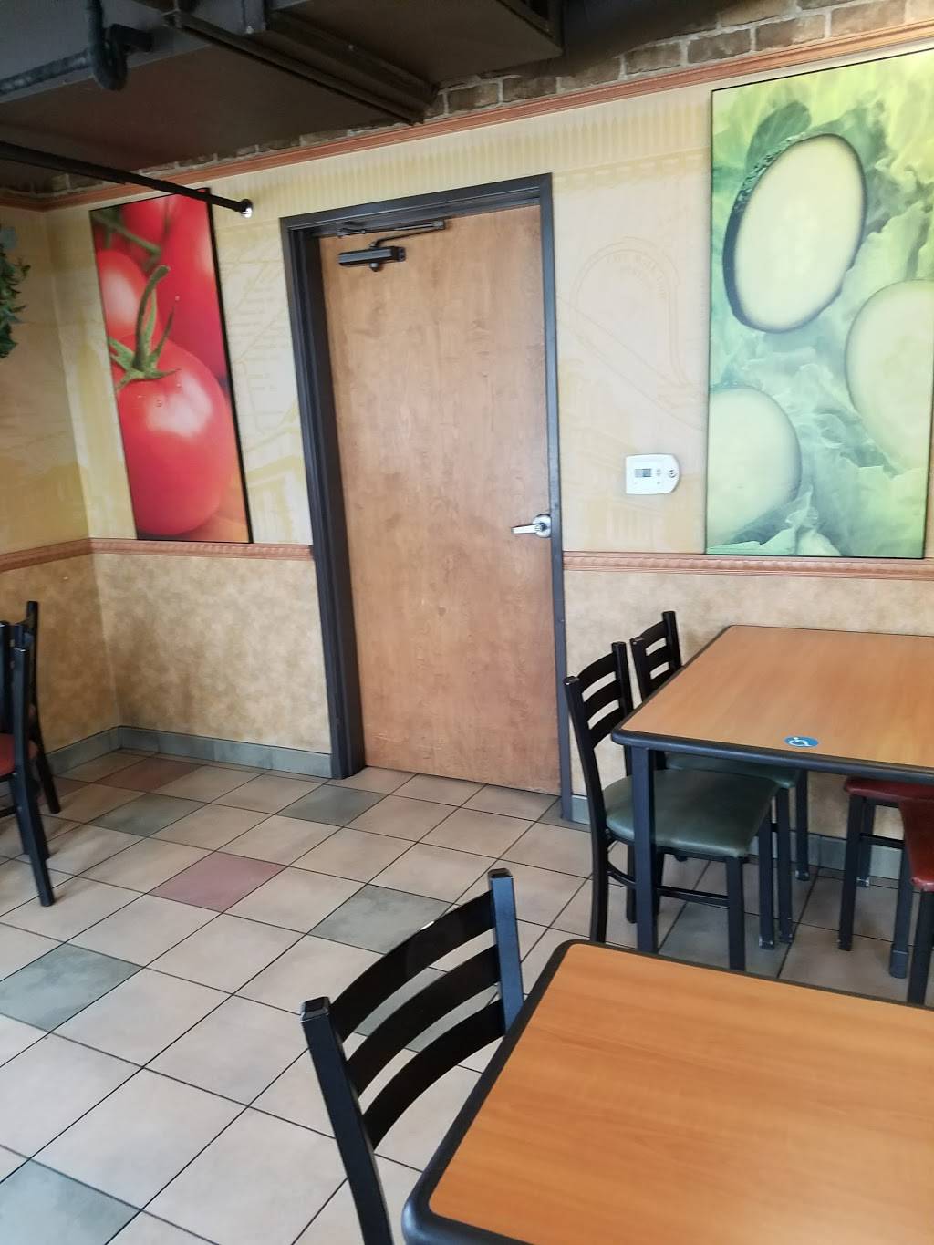 Subway Restaurants | restaurant | 3300 S Central Avenue, Unit B, Rittenhouse Square, Los Angeles, CA 90011, USA | 3232322211 OR +1 323-232-2211
